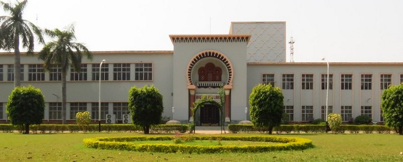 AMU Seeking Admission For Class XI Science And Diploma Engg Courses 