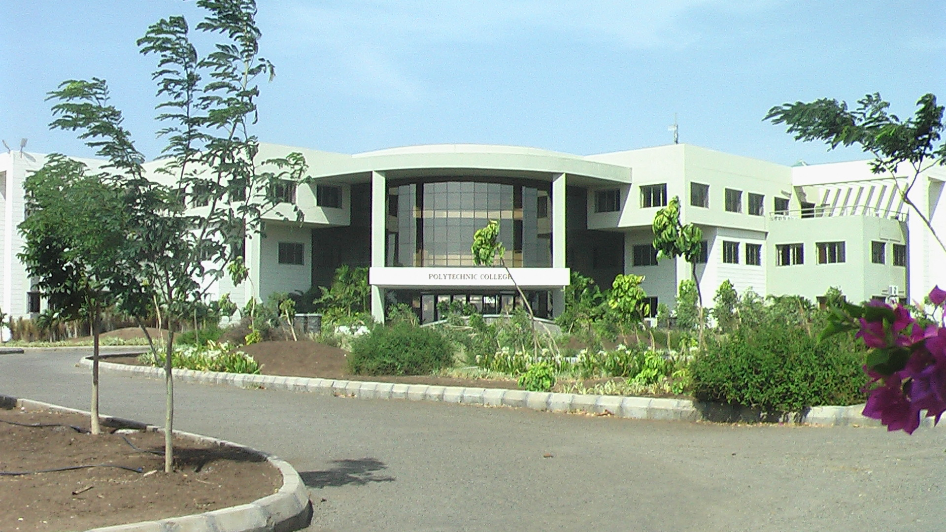 Institute Premises Vidya Pratishthan s Polytechnic College Indapur