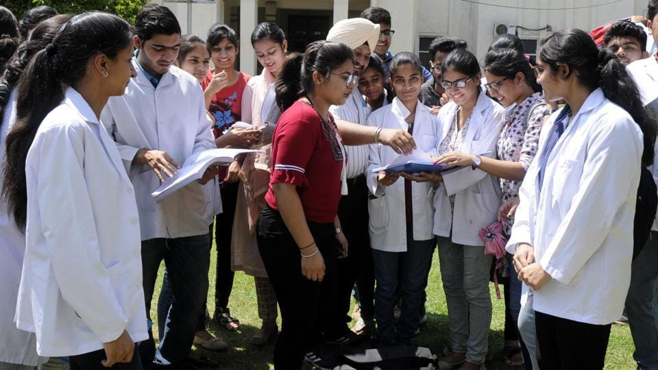 Private Medical Colleges In Maharashtra Want Higher Fees Despite 25 30